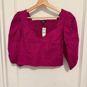 NWT EXPRESS Magenta Puff Sleeve Structured Top | Size M